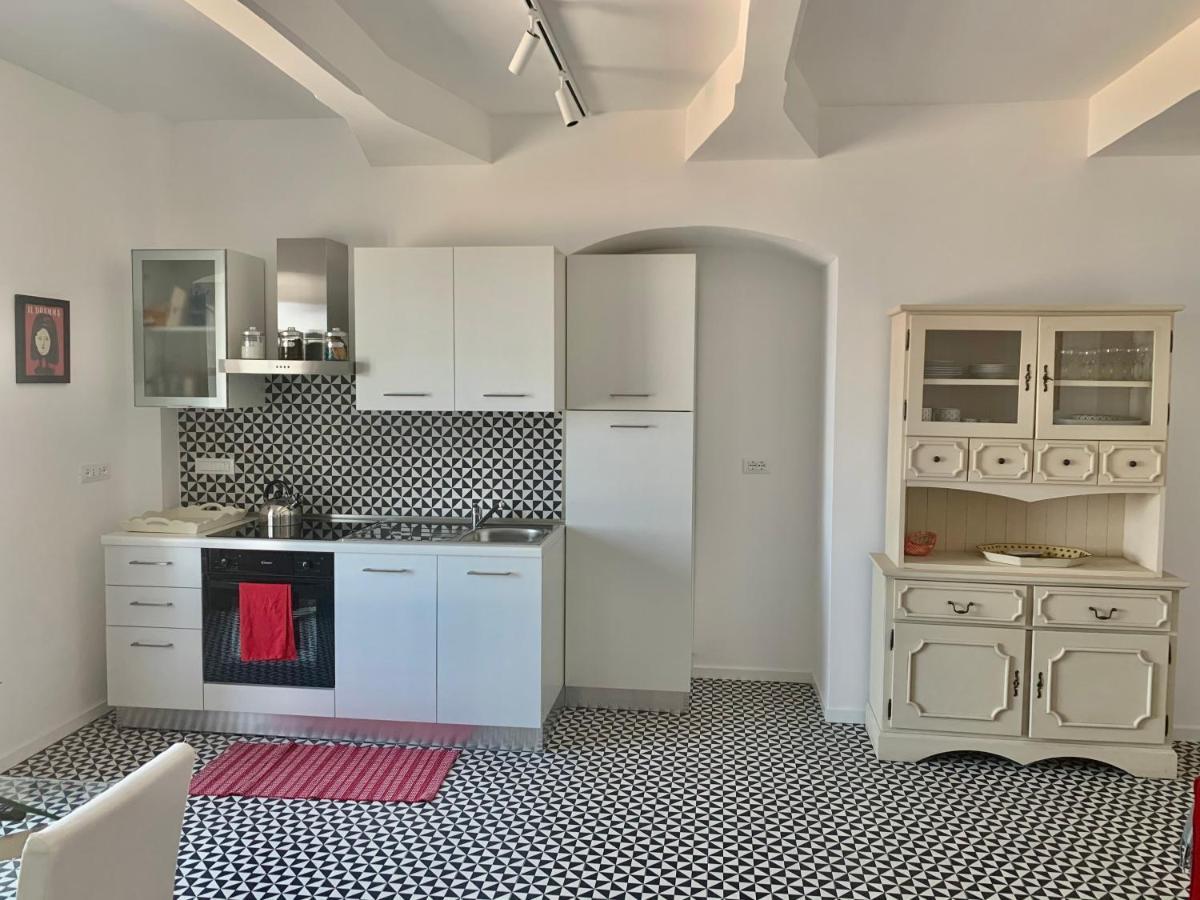 Ferienwohnung I Mezzanini Di Palazzo Bonaccorsi Milazzo Exterior foto